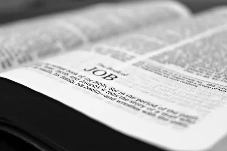 Migliori libri di crescita personale, la Bibbia | 4Humans
